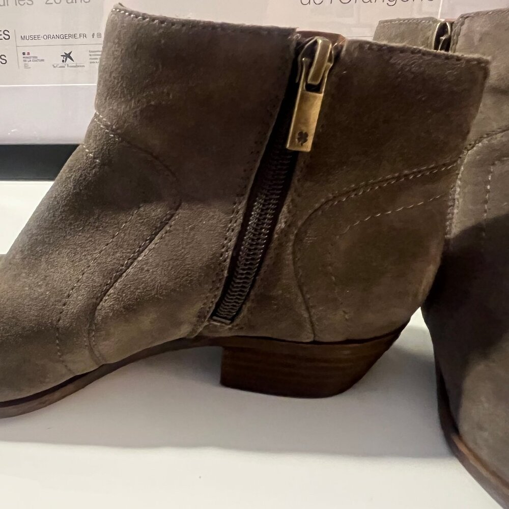 Lucky Brand gray suede booties Size 7